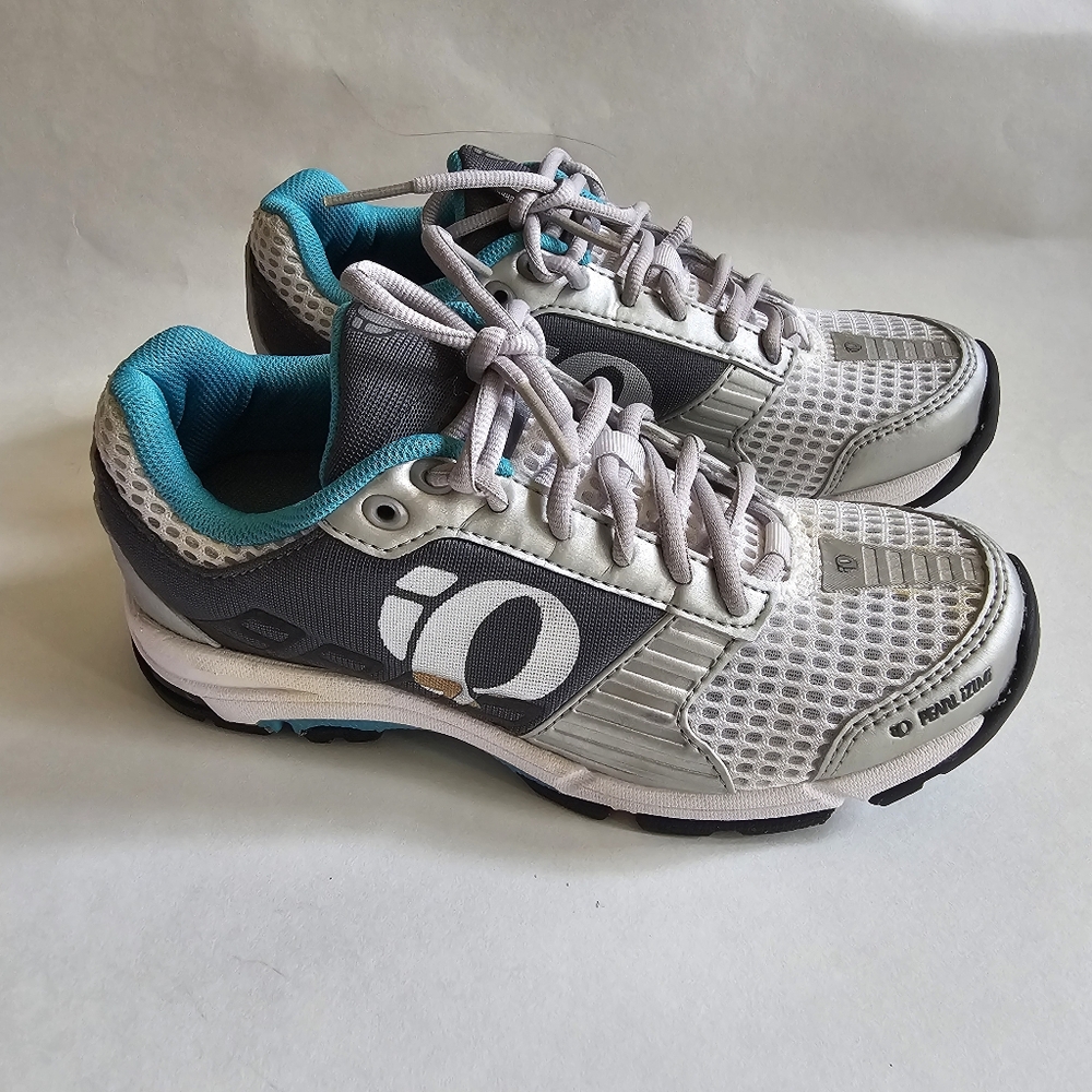 Pearl Izumi Spin Cycling Clip-in Shoes